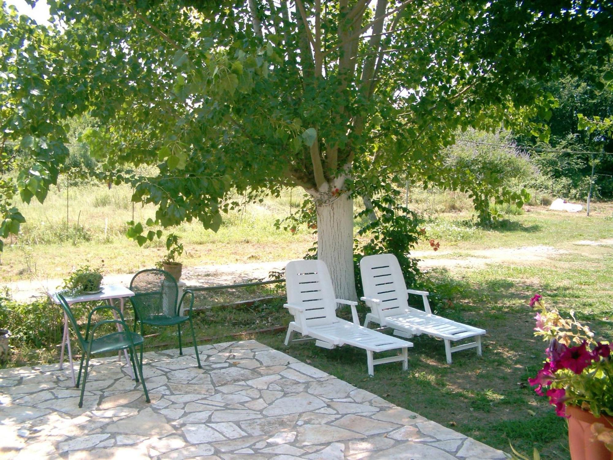 Errika Ypsos Exterior foto