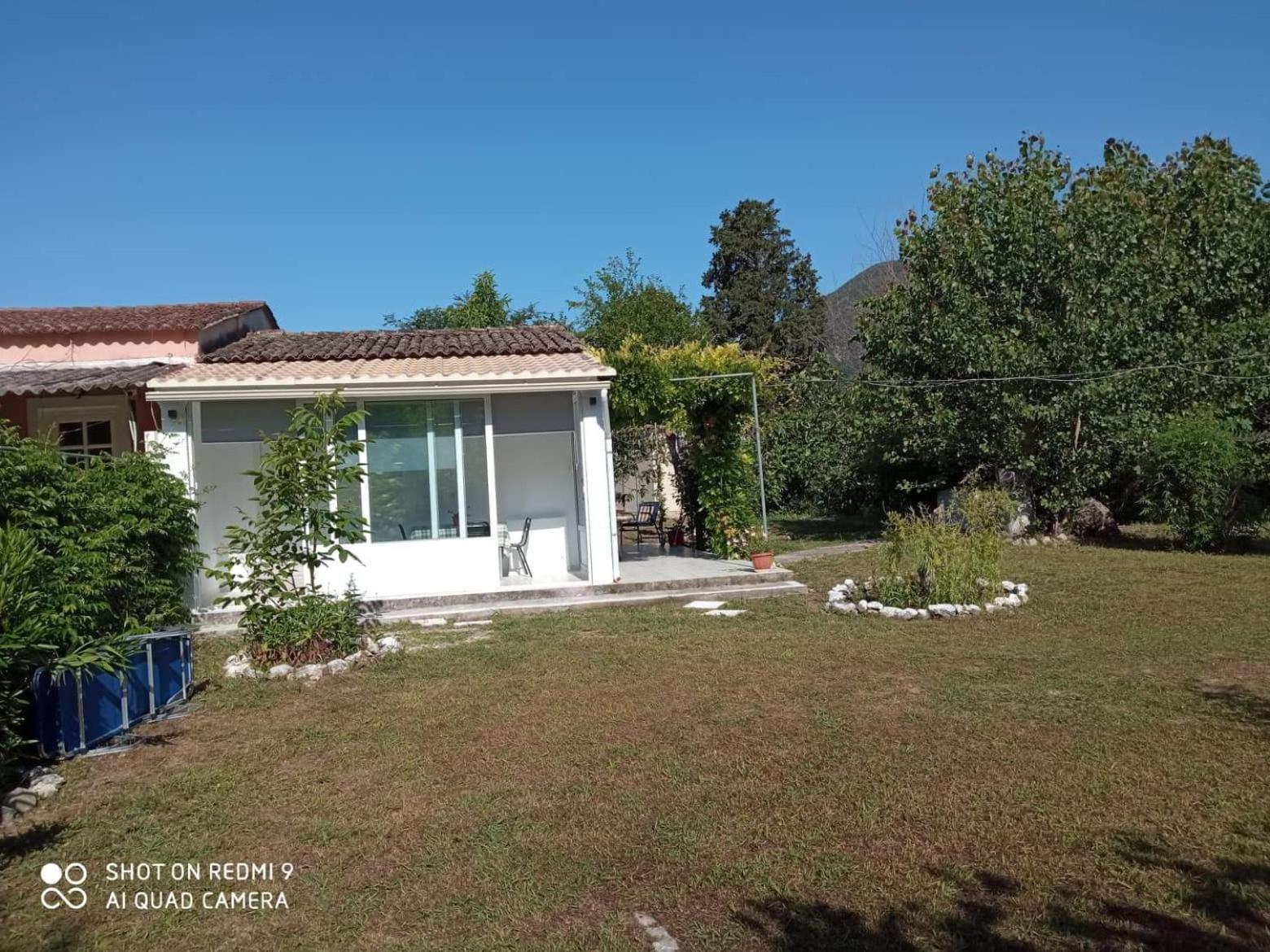Errika Ypsos Exterior foto