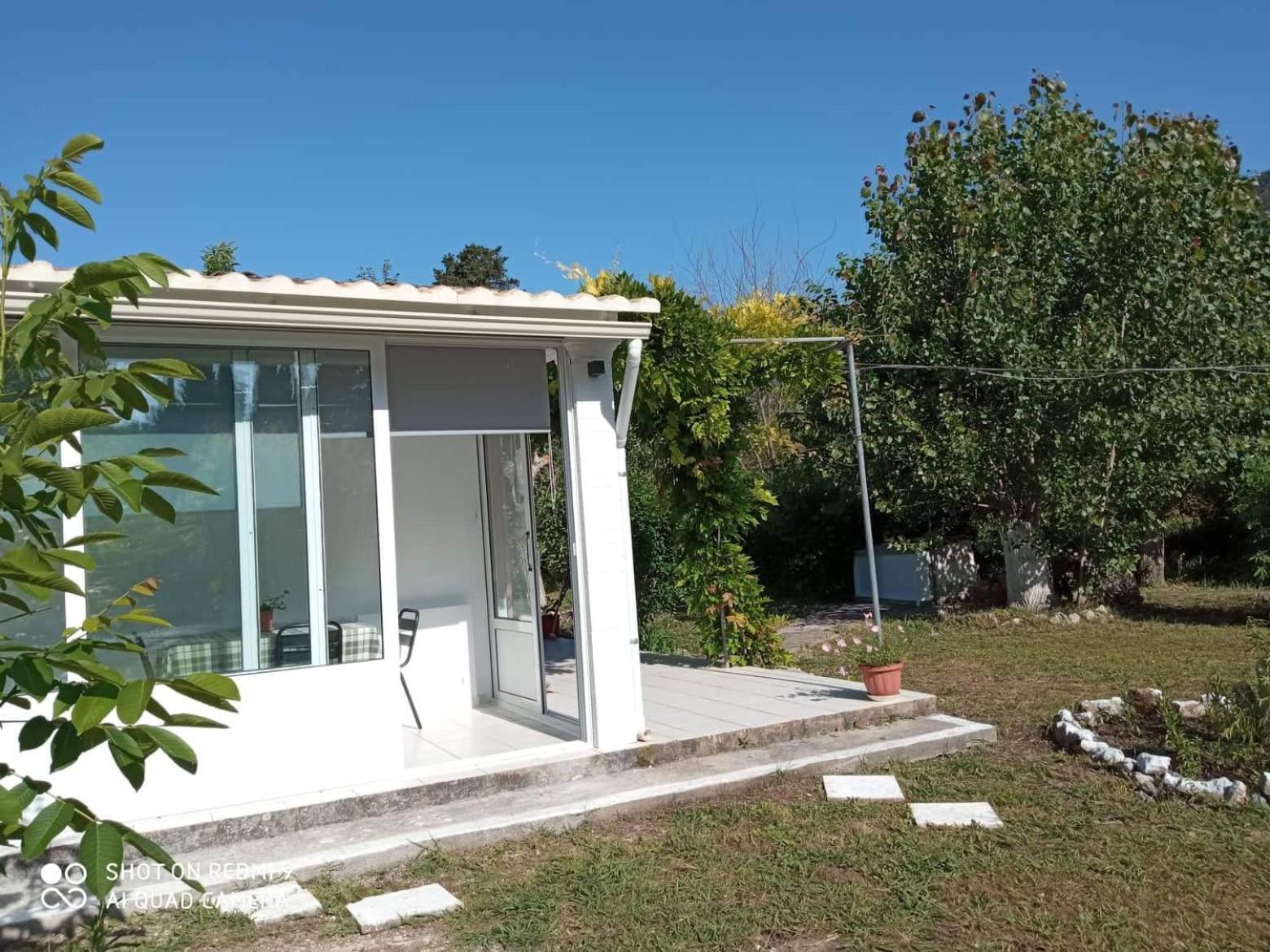 Errika Ypsos Exterior foto